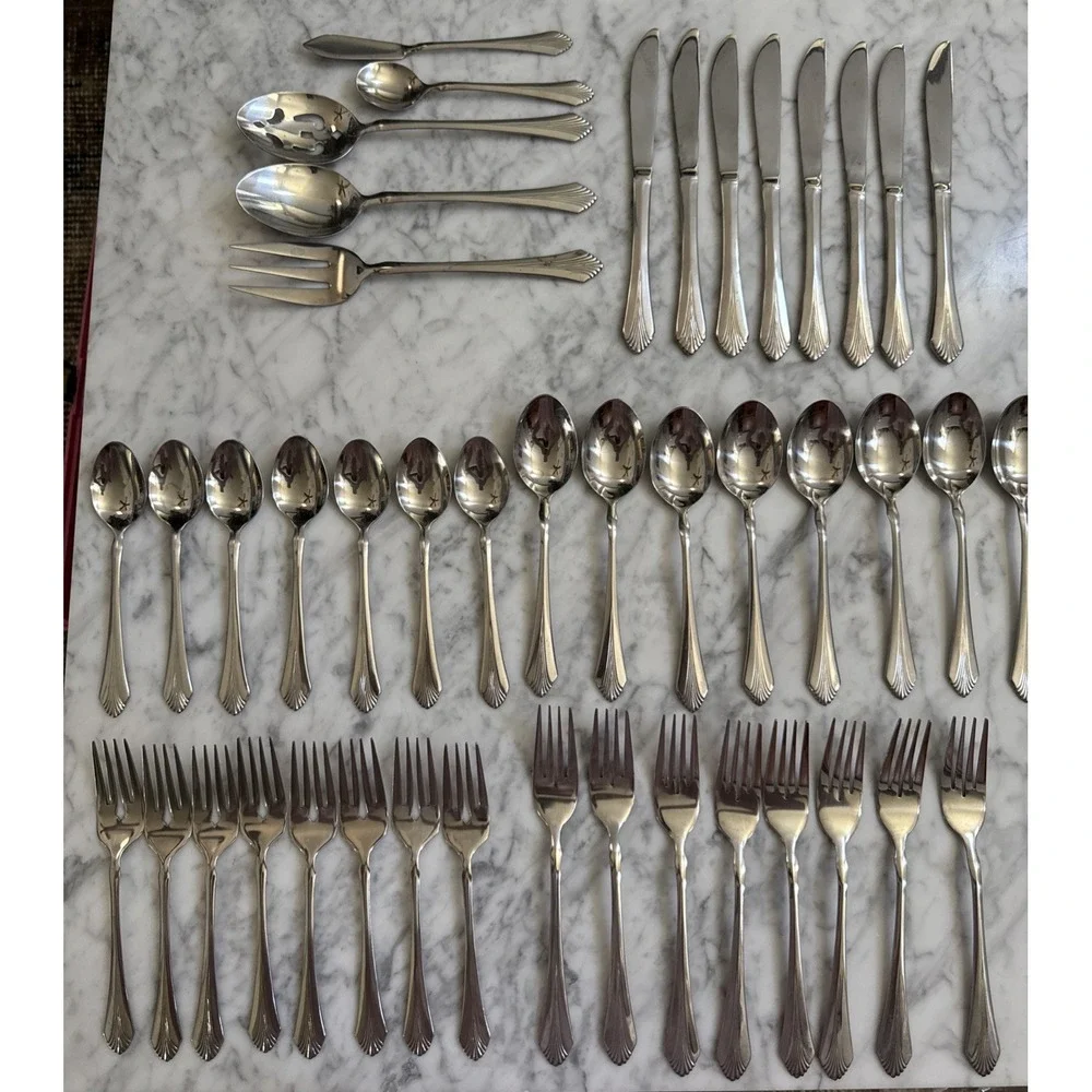 Claridge/Masterpiece Rogers Bros. Silverplate 45 Pieces Serving Pieces 8 Place S